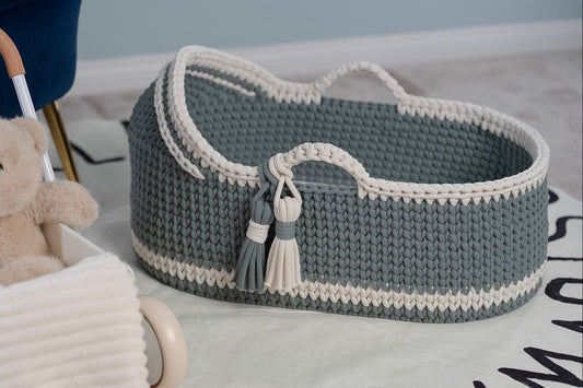 *SHIP READY* Hooded Baby Moses Basket in Our Signature Stitch