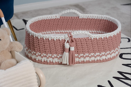 *SHIP READY* Baby Moses Basket in Our Lattice Stitch
