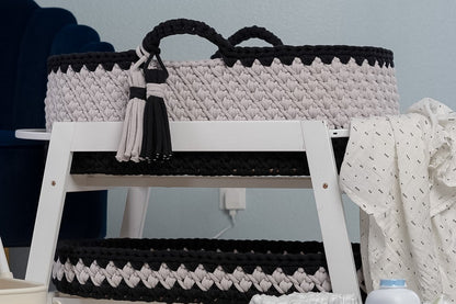 *SHIP READY* Baby Moses Basket in Our Cascade Stitch