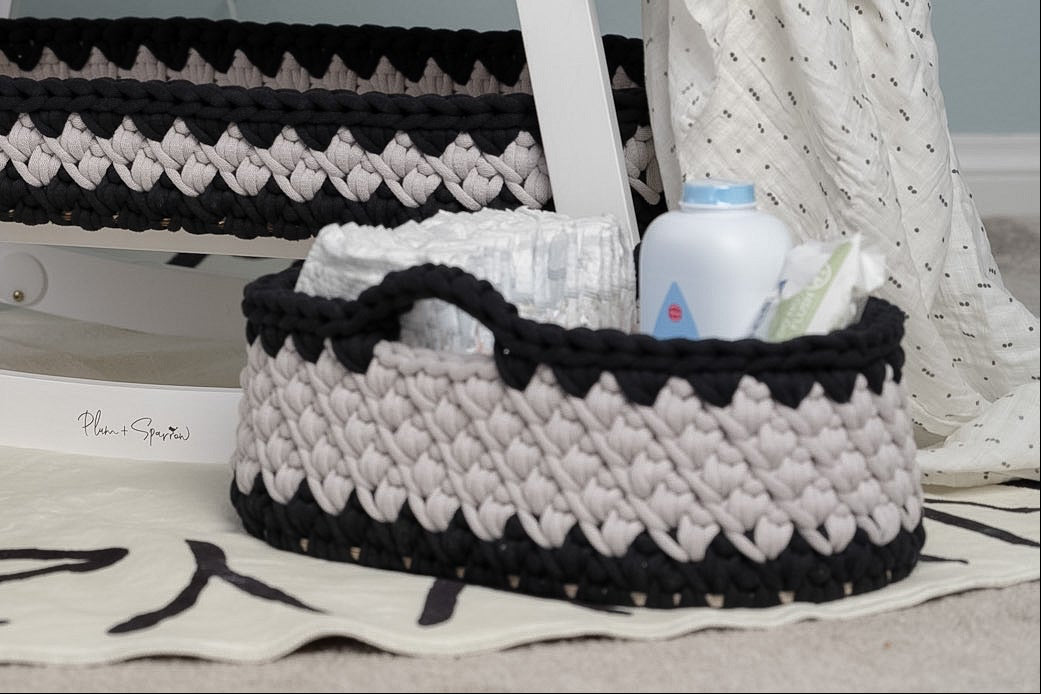 *SHIP READY* Baby Moses Basket in Our Cascade Stitch