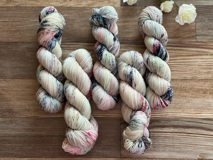Rosewood Confetti 100g Essential Skein