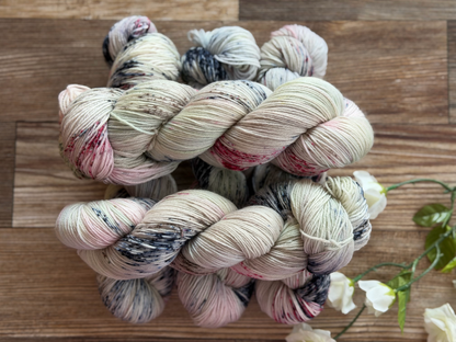 Rosewood Confetti 100g Essential Skein