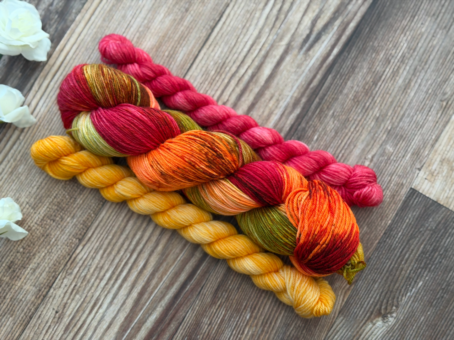 Ember Rostrata Essential Sock Set